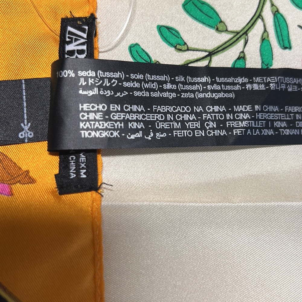 ZARA INITIAL (I) SILK SCARF SPECIAL EDITION - Picture 6 of 9